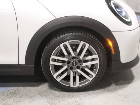 Used 2026 MINI Cooper S FWD image 33