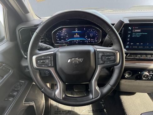 Used 2024 Chevrolet Silverado 1500 LT Trail Boss w/ Protection Package image 17