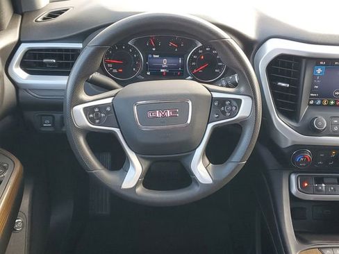 Certified 2021 GMC Acadia SLE w/ Driver Convenience Package image 15