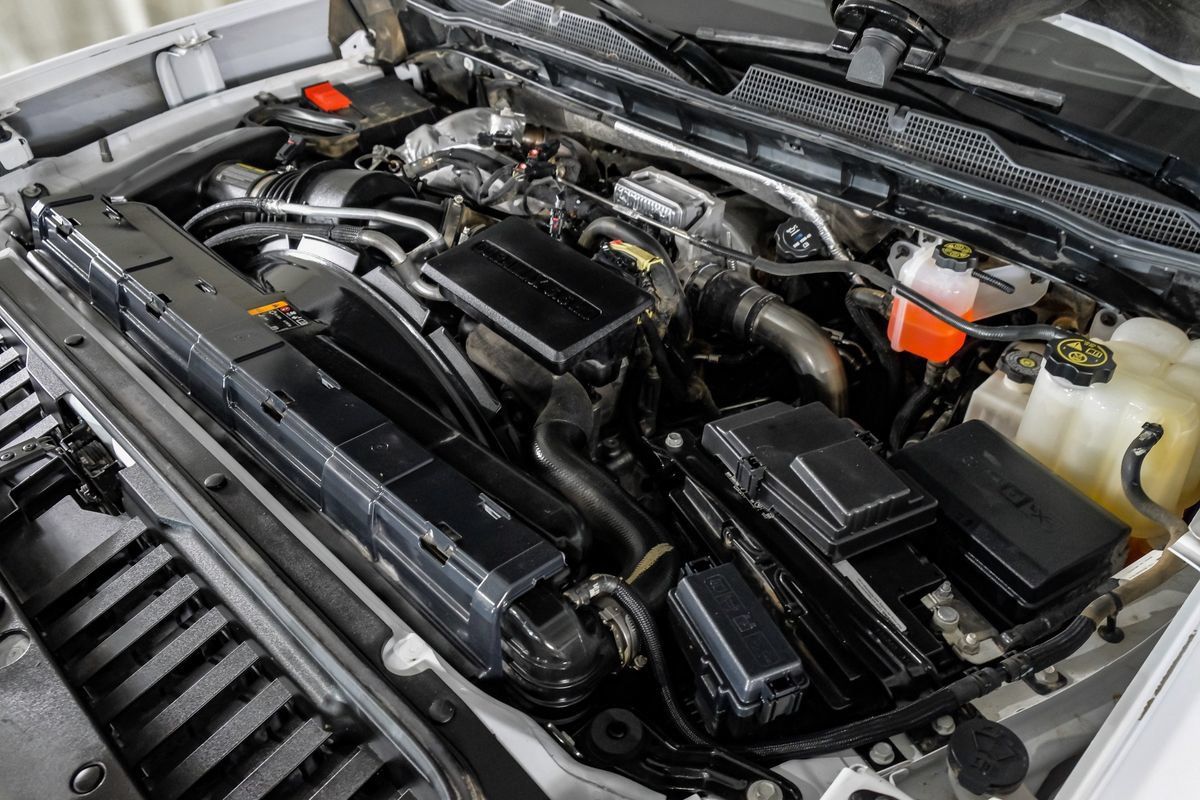 Used 2022 Chevrolet Silverado 3500 High Country w/ Safety Package II AWD/4WD image 49