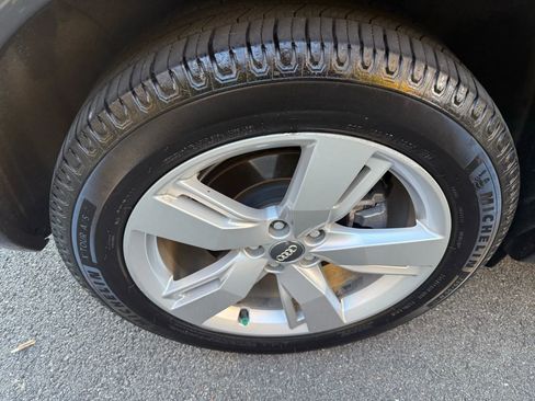 Used 2019 Audi Q5 2.0T Premium Plus image 32