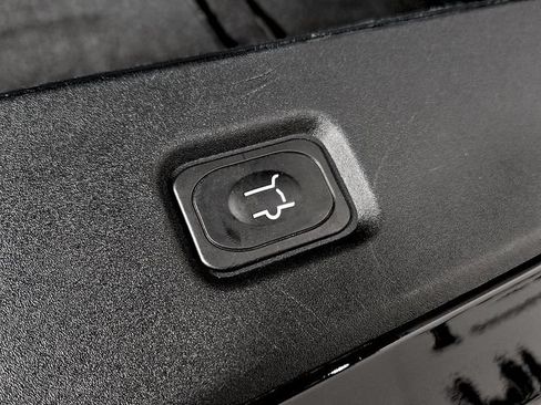 Certified 2025 Ford Expedition Active RWD image 32