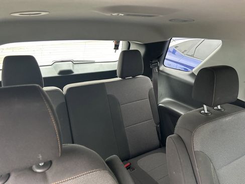 Used 2019 Chevrolet Traverse LT image 20