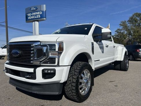 Certified 2021 Ford F450 Limited w/ FX4 Off-Road Package image 4