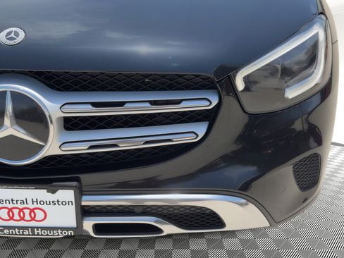 Used 2021 Mercedes-Benz GLC 300 w/ Driver Assistance Package image 11