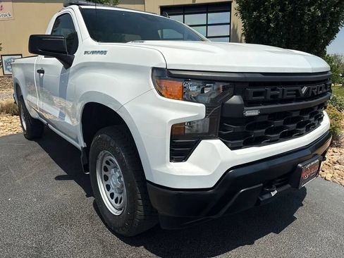 Used 2025 Chevrolet Silverado 1500 W/T w/ WT Value Package AWD/4WD image 33