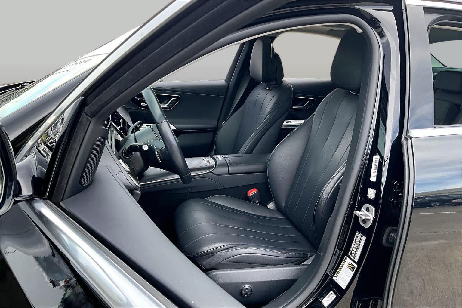 Used 2025 Mercedes-Benz E 350 Sedan image 7