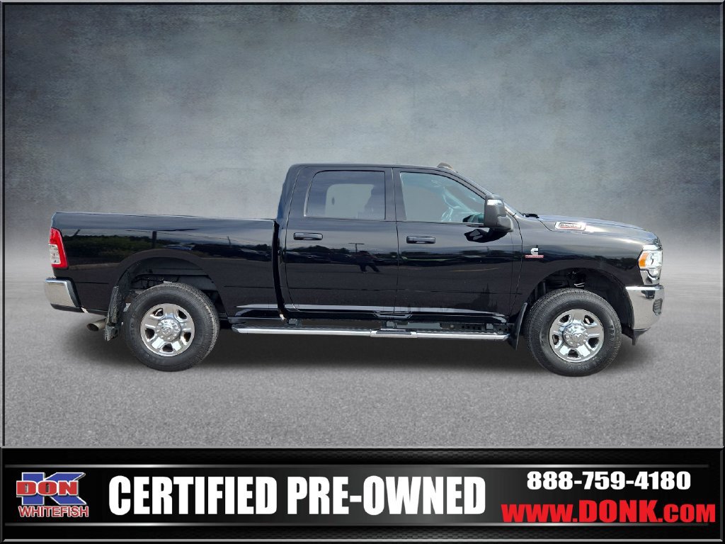 Used 2024 RAM 3500 Tradesman w/ Chrome Appearance Group AWD/4WD image 9