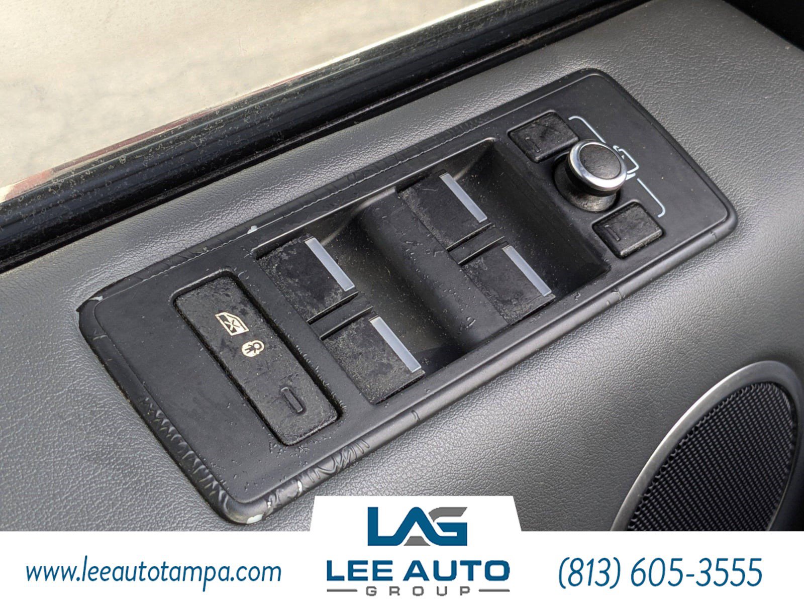 Used 2015 Land Rover Range Rover Sport HSE AWD/4WD image 26