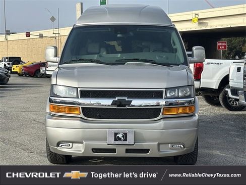 New 2025 Chevrolet Express 2500 Extended w/ Driver Convenience Package image 7