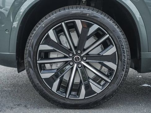 New 2027 Volvo XC90 B6 Plus AWD/4WD image 16