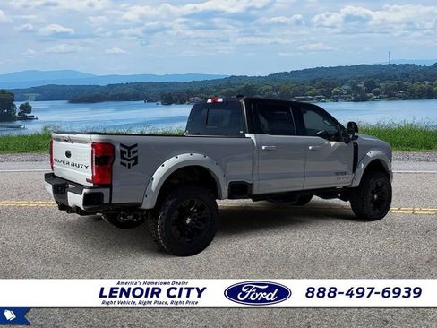New 2026 Ford F250 Lariat w/ Black Appearance Package AWD/4WD image 3