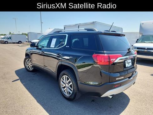 Used 2017 GMC Acadia SLE AWD/4WD image 5