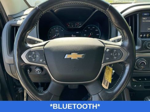Used 2020 Chevrolet Colorado Z71 AWD/4WD image 12