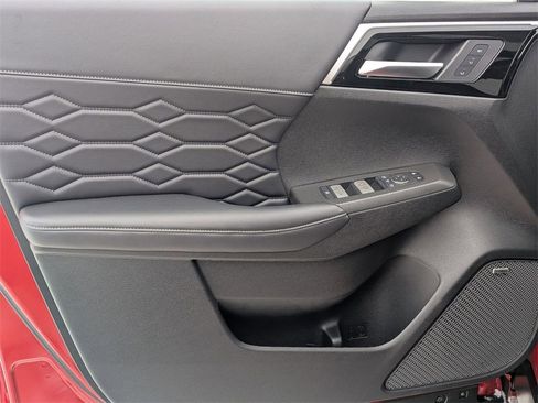 New 2026 Mitsubishi Outlander SEL image 15