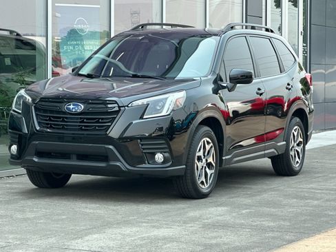 Used 2022 Subaru Forester Premium AWD/4WD image 7