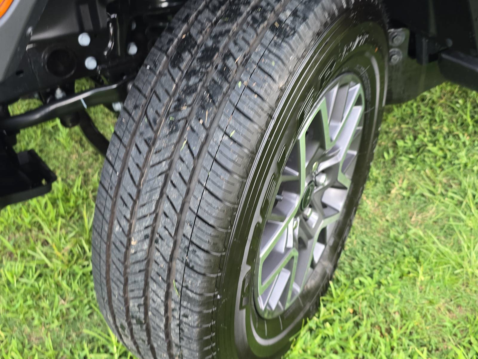 New 2026 Jeep Wrangler Unlimited Sahara AWD/4WD image 30