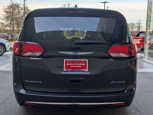 Used 2019 Chrysler Pacifica Limited w/ Advanced Safetytec Group image 5