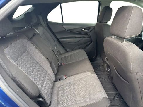Used 2023 Chevrolet Equinox LT image 30