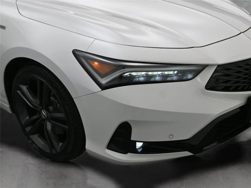 Used 2023 Acura Integra A-Spec image 17