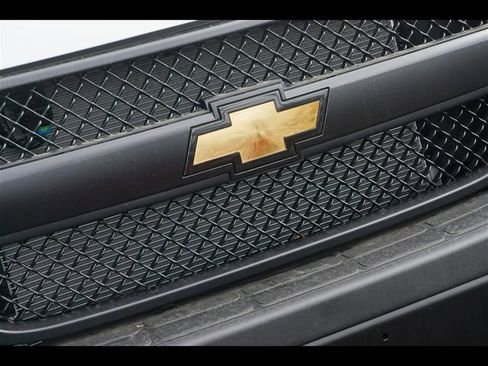 New 2025 Chevrolet Express 2500 image 17