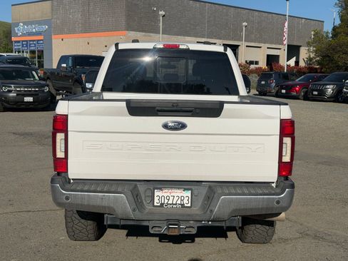 Used 2020 Ford F350 Lariat w/ Lariat Ultimate Package image 4