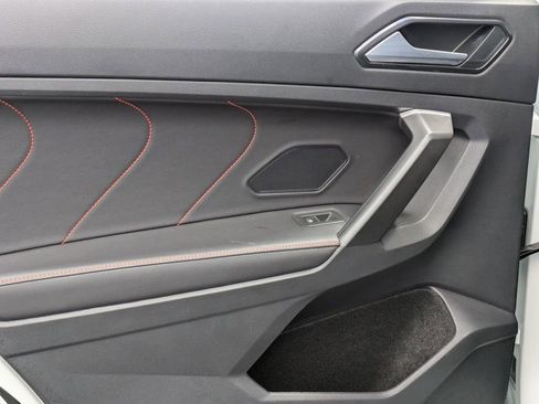 Used 2024 Volkswagen Tiguan Wolfsburg Edition image 25