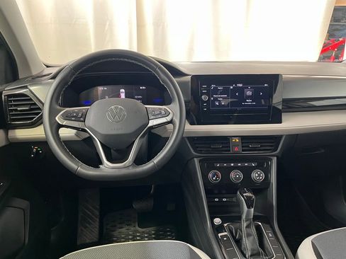 Certified 2025 Volkswagen Taos S image 21