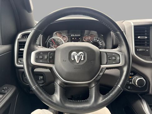 Used 2023 RAM 1500 Big Horn image 12