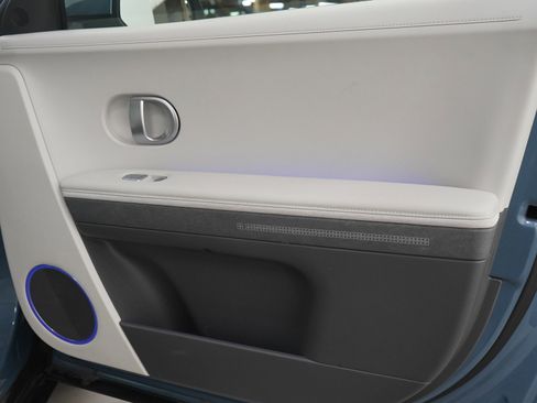 Certified 2023 Hyundai Ioniq 5 SEL w/ Cargo Package AWD/4WD image 9
