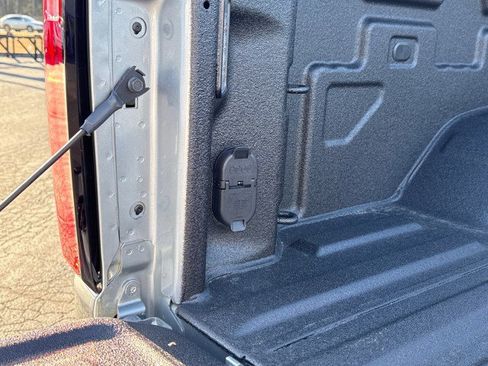 New 2026 GMC Sierra 2500 SLT image 6