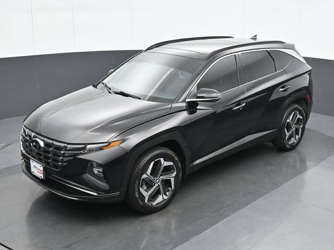 Used 2024 Hyundai Tucson Limited AWD/4WD image 17