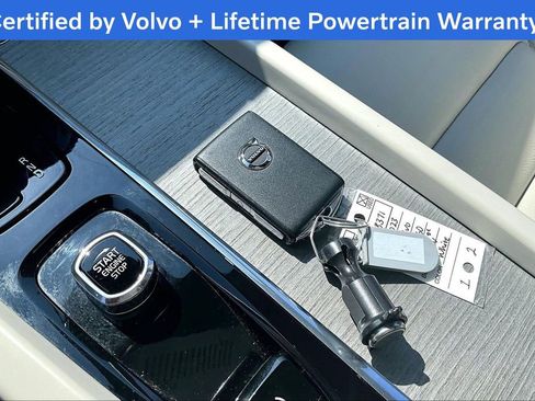 Used 2023 Volvo XC60 T8 Plus w/ Protection Package Premier image 14