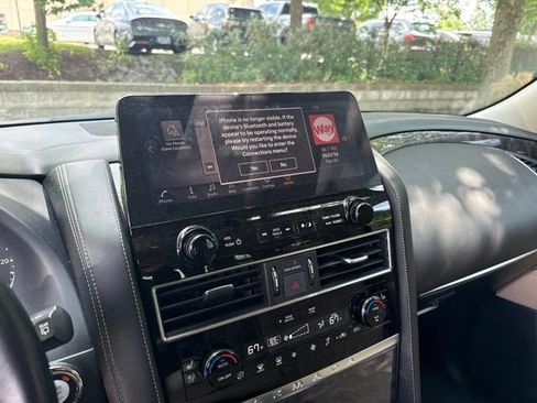 Used 2023 Nissan Armada Platinum w/ Captain's Chairs Package AWD/4WD image 10