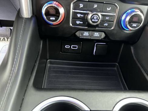 Certified 2023 GMC Yukon XL SLE RWD image 35
