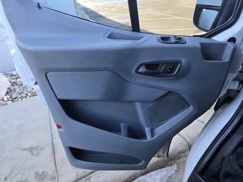 Used 2017 Ford Transit 150 130 Low Roof image 21