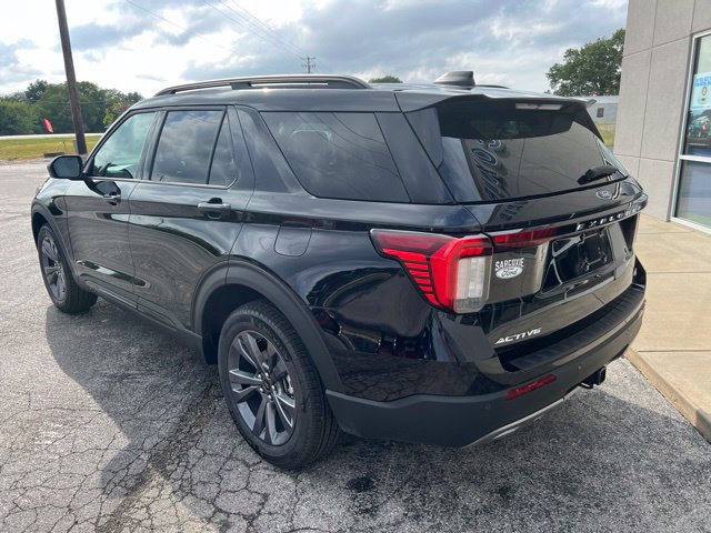 New 2026 Ford Explorer Active w/ Active Comfort Package AWD/4WD image 7