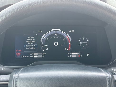 Used 2024 Toyota Tundra Limited image 13