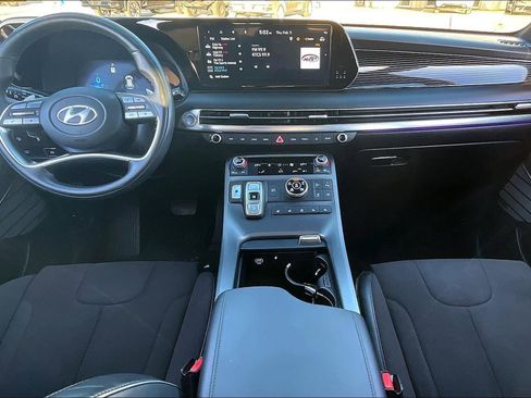 Used 2025 Hyundai Palisade Calligraphy image 15