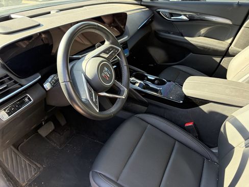 Used 2025 Buick Envision Preferred AWD/4WD image 10