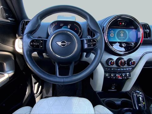 Used 2024 MINI Cooper Countryman S FWD image 9