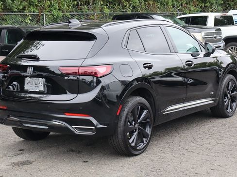 New 2025 Buick Envision Sport Touring image 7