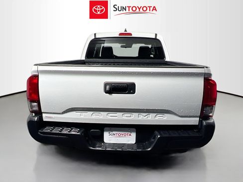 Used 2023 Toyota Tacoma SR image 5