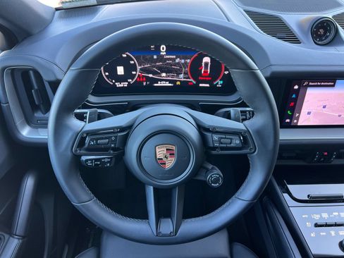 Certified 2026 Porsche Cayenne Coupe AWD/4WD image 15