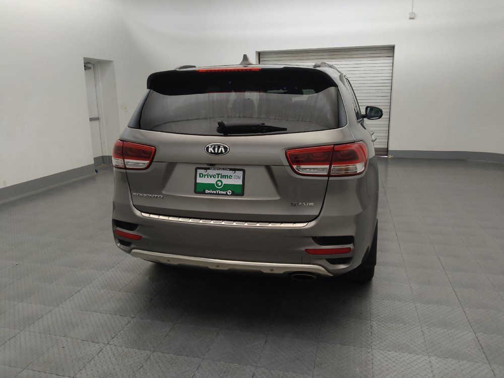 Used 2017 Kia Sorento SX AWD/4WD image 7