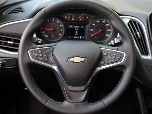 Used 2023 Chevrolet Malibu RS image 14