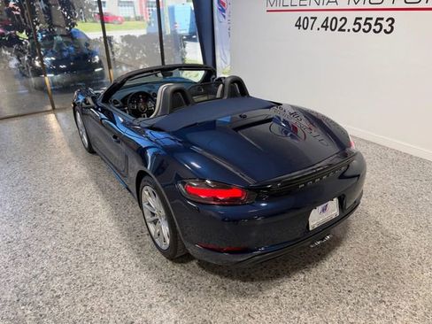 Used 2018 Porsche 718 Boxster RWD image 8