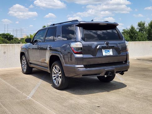 Used 2023 Toyota 4Runner TRD Sport AWD/4WD image 8