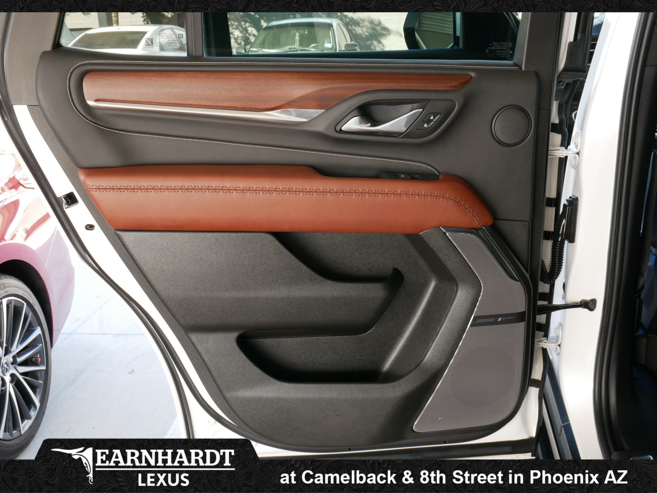 Used 2023 GMC Yukon Denali Ultimate AWD/4WD image 24