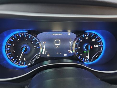 New 2026 Chrysler Pacifica Select image 11